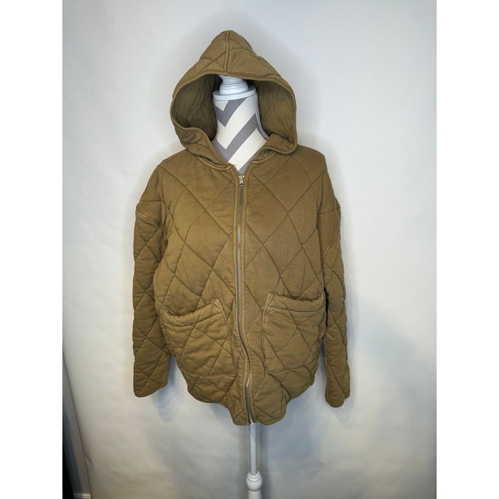 Urban Outfitters quilted jacket with hood‎